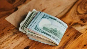 جریمه عدم اعلام پول نقد کانادا