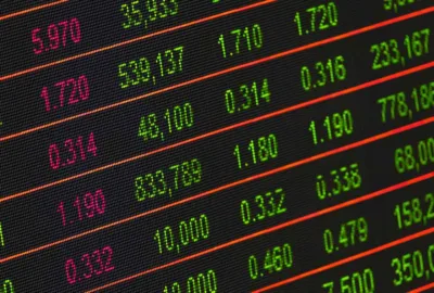 چرا نرخ صرافی با گوگل فرق دارد؟ توضیح ساده Spread و نرخ Mid-Market