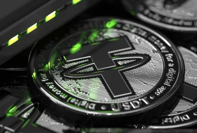 آیا انتقال پول با تتر (USDT) به کانادا قانونی است؟ ریسک‌ها و الزامات FINTRAC